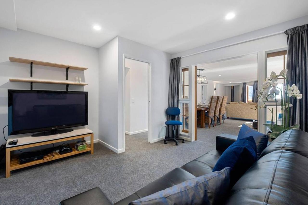 Magnificent Apartment With Great Views! Queenstown Extérieur photo