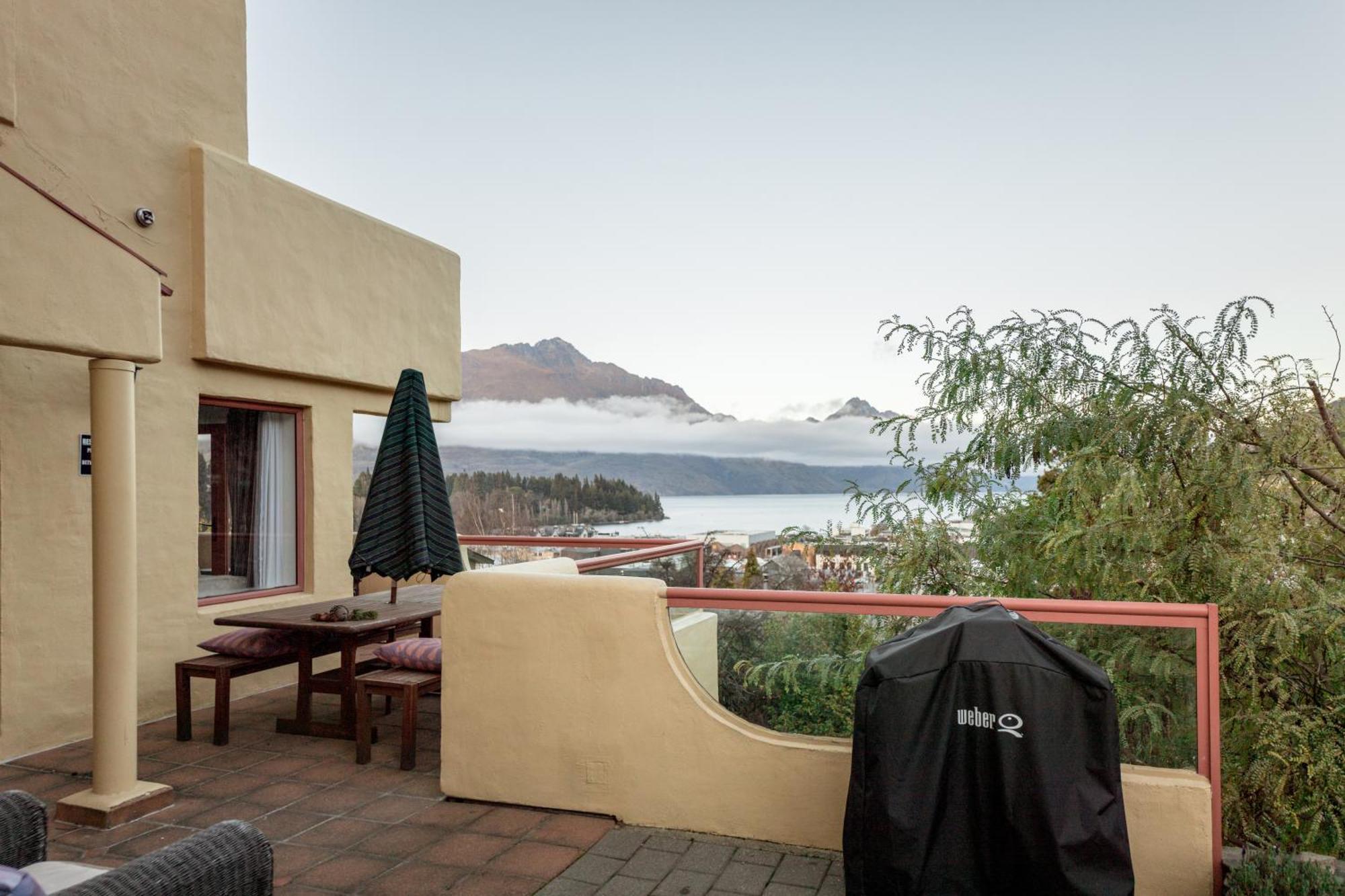 Magnificent Apartment With Great Views! Queenstown Extérieur photo